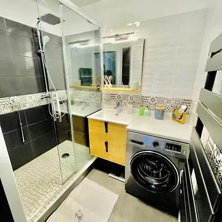 A Apartman